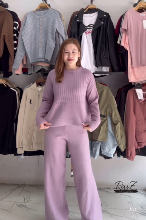 Self-Design Woollen Sweater & Palazzo Set – Elegant Winter Ensemble